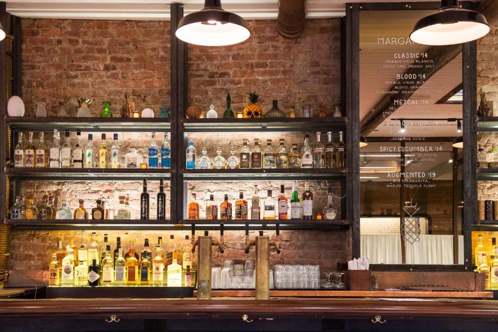 Bar/lounge