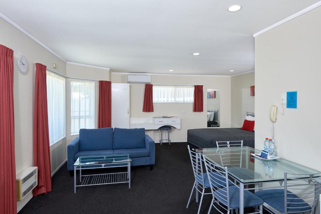 Livingston Motel photo