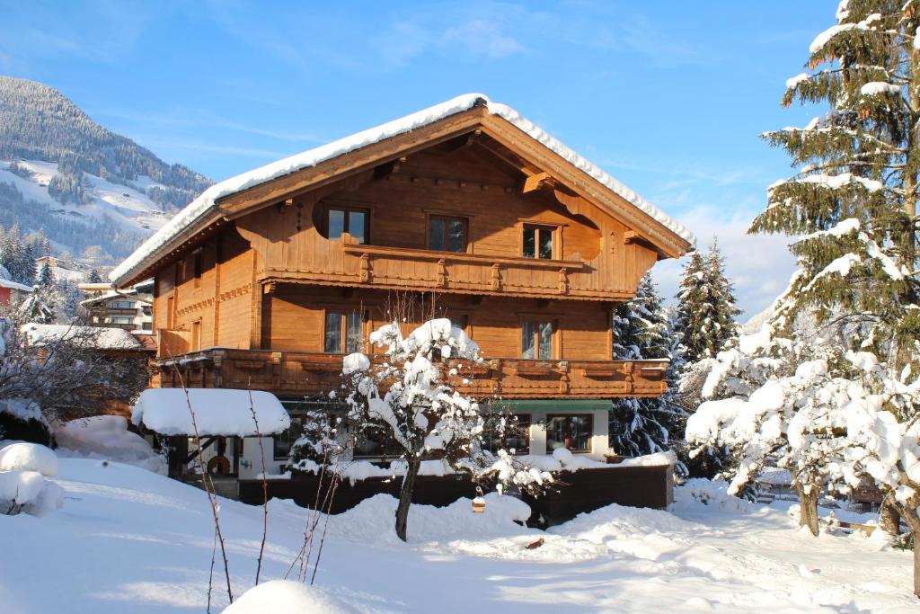 HILLSIDE Apartments Pircher - 3