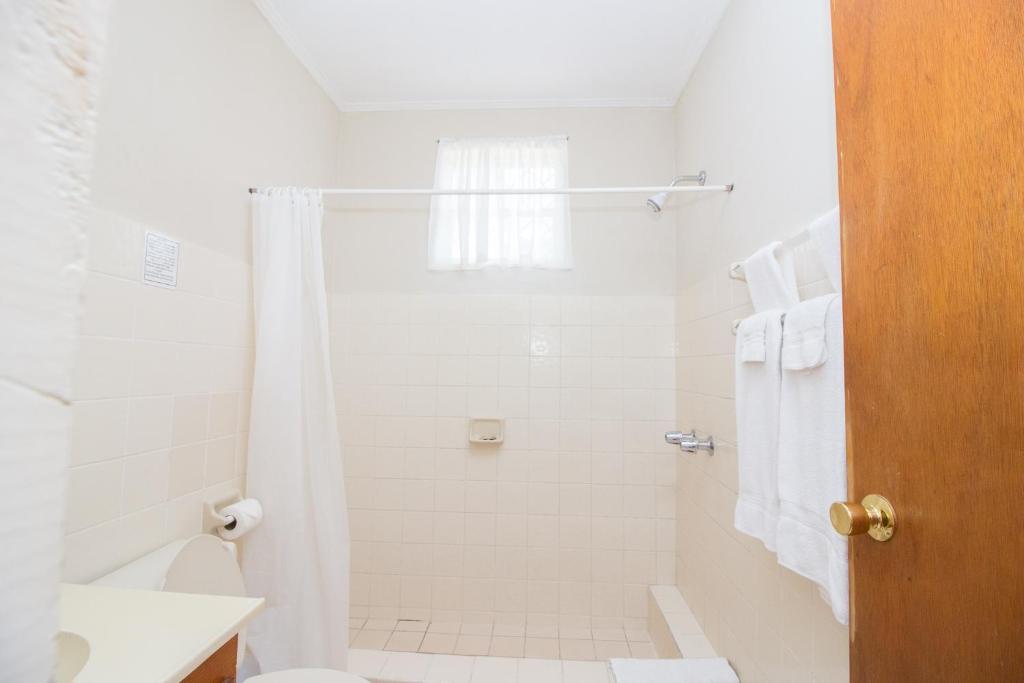 Rosewood Apartment Hotel photo