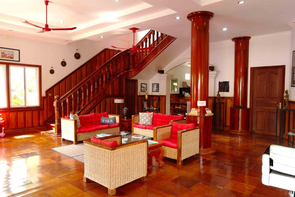 ヴィラ b メゾン d ホテス アンコール (Villa b. Maison d hotes Angkor) 共用ラウンジ/TVエリア