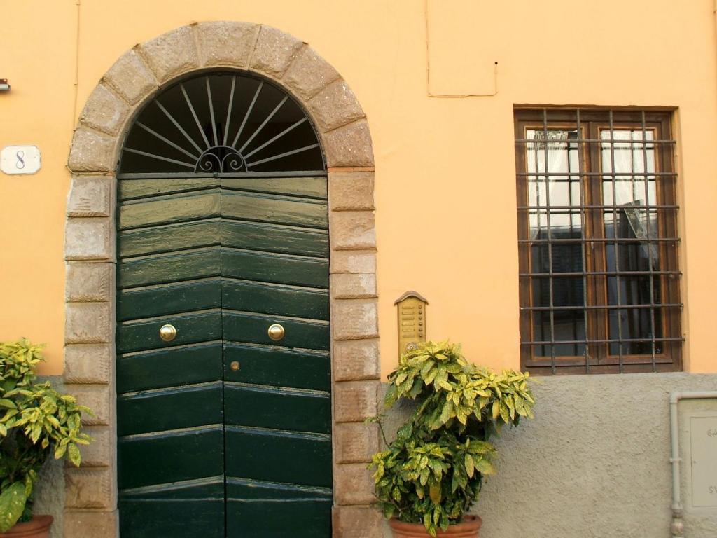 Holiday Home in Lucca near Historic Walls - 4