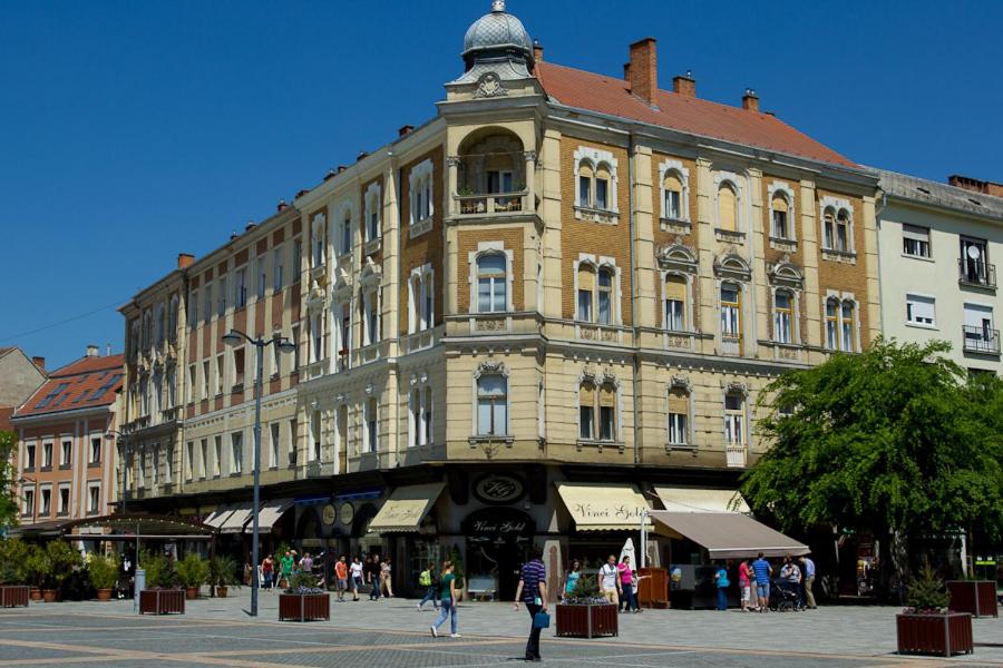 Vinci Apartman Szombathely photo