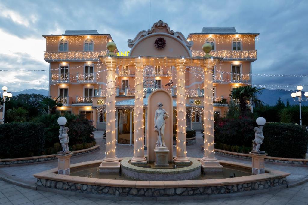 Grand Hotel Osman & Spa e Ristorante il Danubio photo
