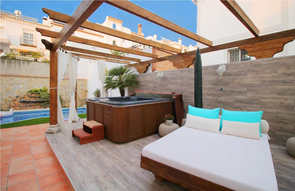 Villa Maite with Pool and Hot Tub SpainSunRentals 1057 - 2
