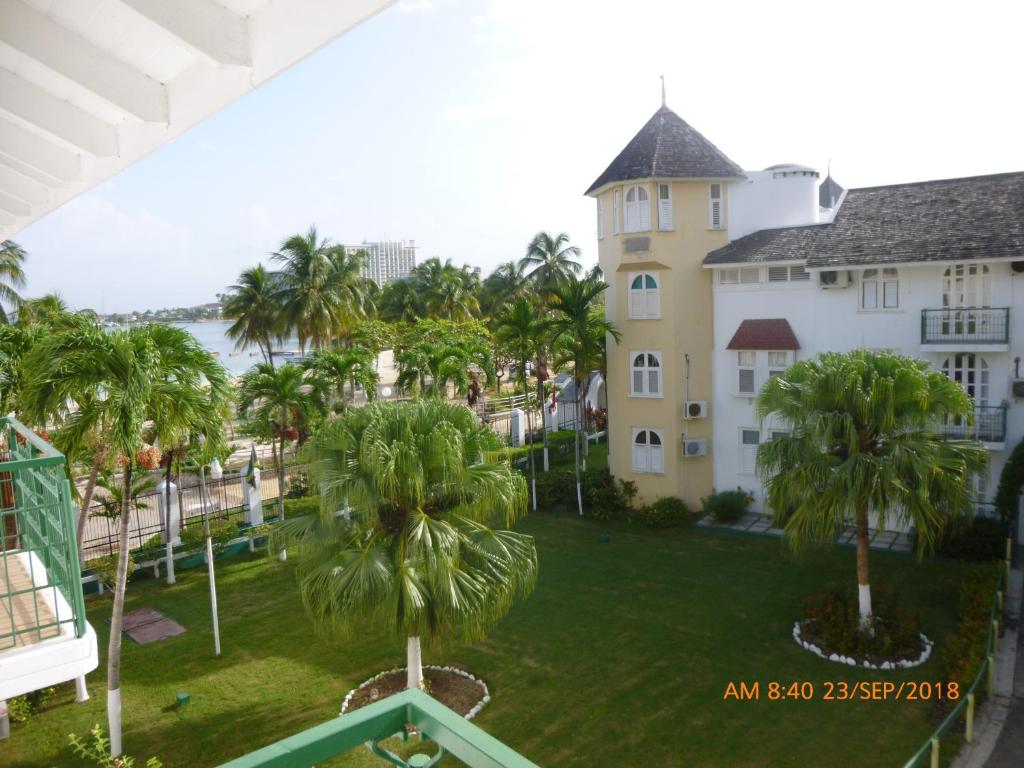 SandCastles # E26, Ocho Rios