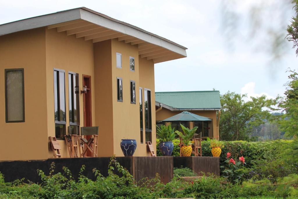 Tanzanice Farm Lodge — Hotel in Karatu