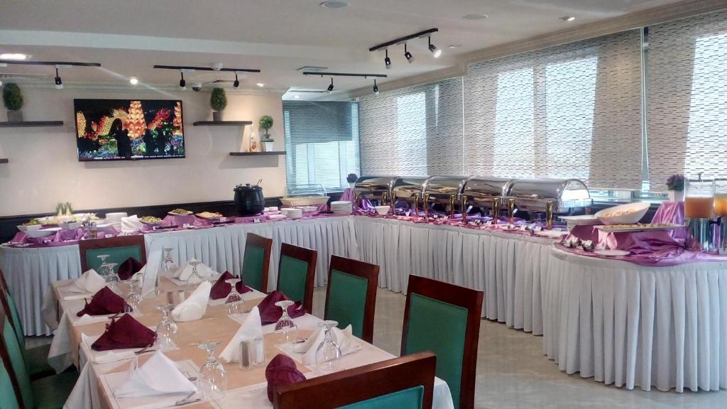Restaurant, Hala Inn Hotel Apartments in Ajman