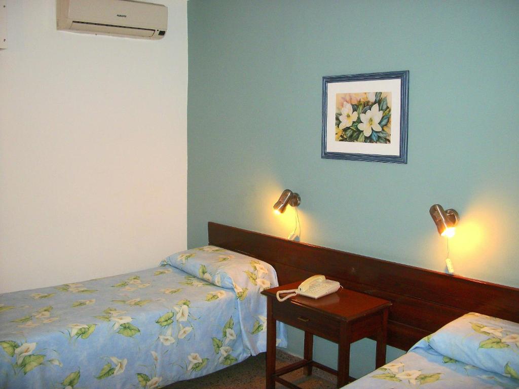 Standard Δίκλινο Δωμάτιο με 2 Μονά Κρεβάτια