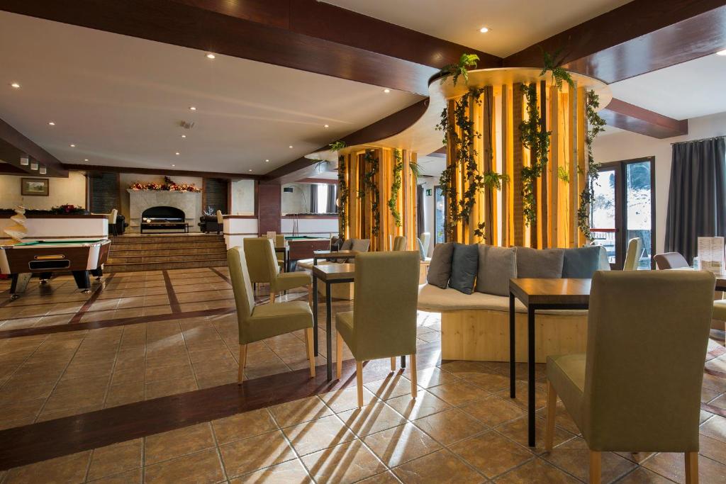 共用ラウンジ/TVエリア