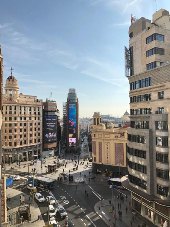 50 Calle Gran Vía - 1