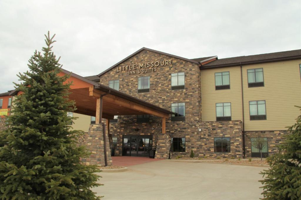 Little Missouri Inn &amp; Suites New Town — Hotel in New Town (ND)