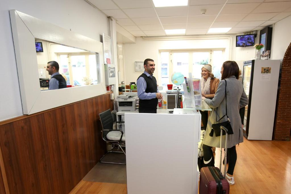 Hotel Flipper Photo 3