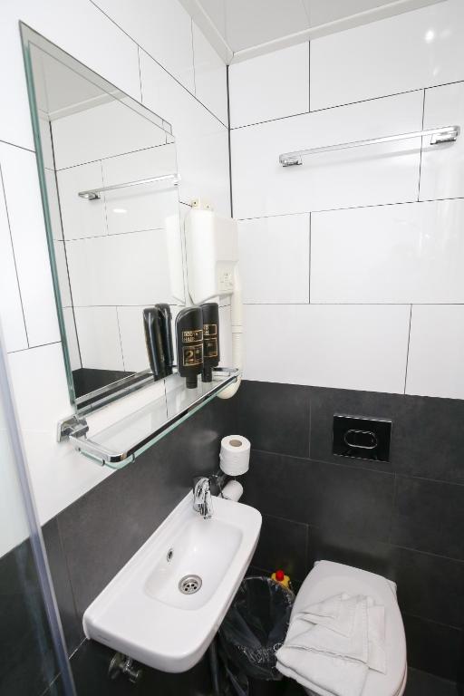 Hotel Flipper Photo 27