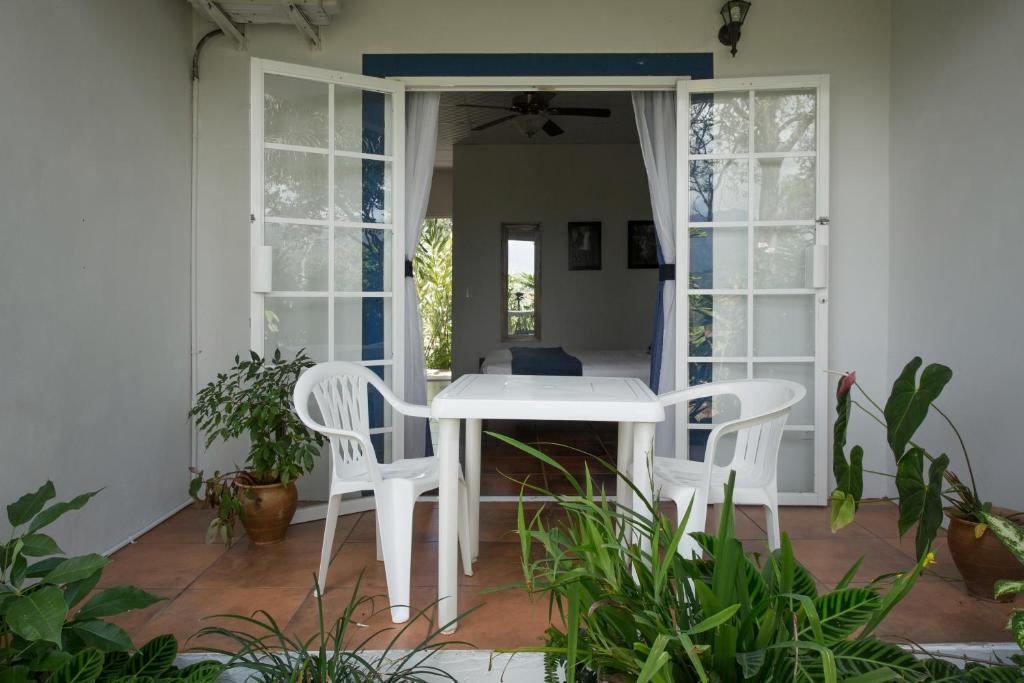 Coffee Mountain Inn 가든뷰