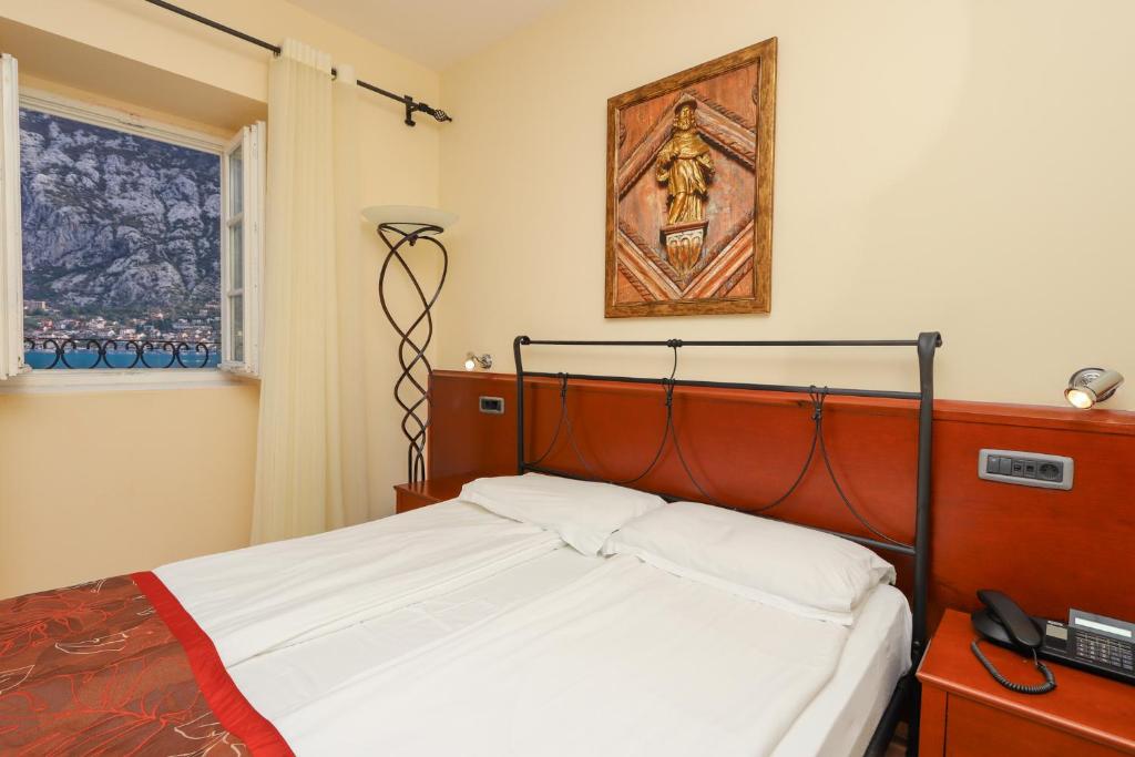 Hotel Splendido — Hotel rooms in Kotor, Kotor Municipality
