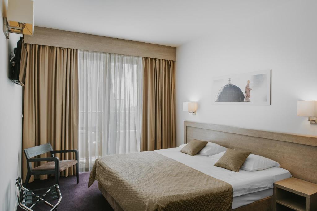 Hotel Adria — Hotel rooms in Dubrovnik, Dubrovnik-Neretva