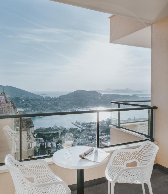 Hotel Adria — Hotel rooms in Dubrovnik, Dubrovnik-Neretva