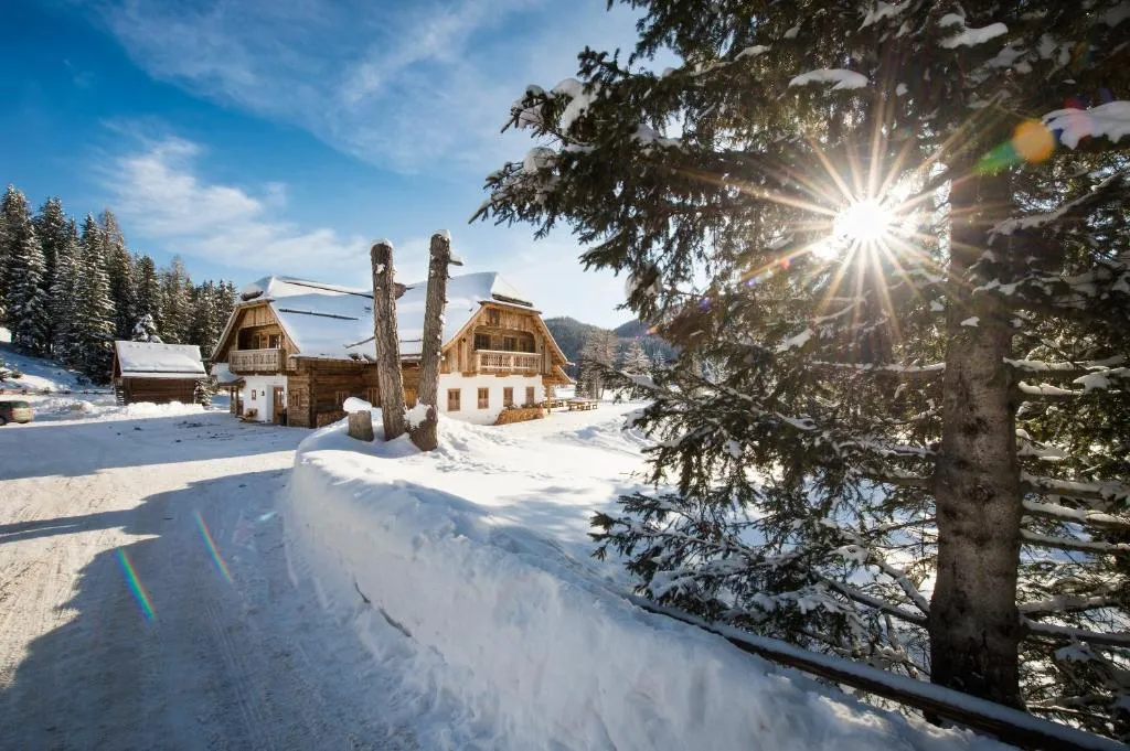 Ludlalm am Prebersee, hotel in Tamsweg
