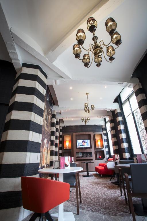 Bar/lounge