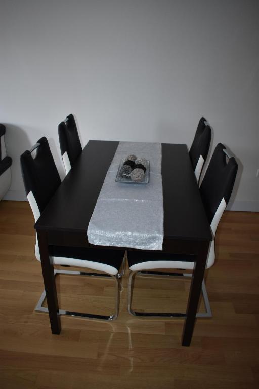 Apartment Exclusive - 4