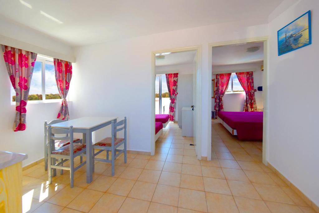 Anixis Hotel photo