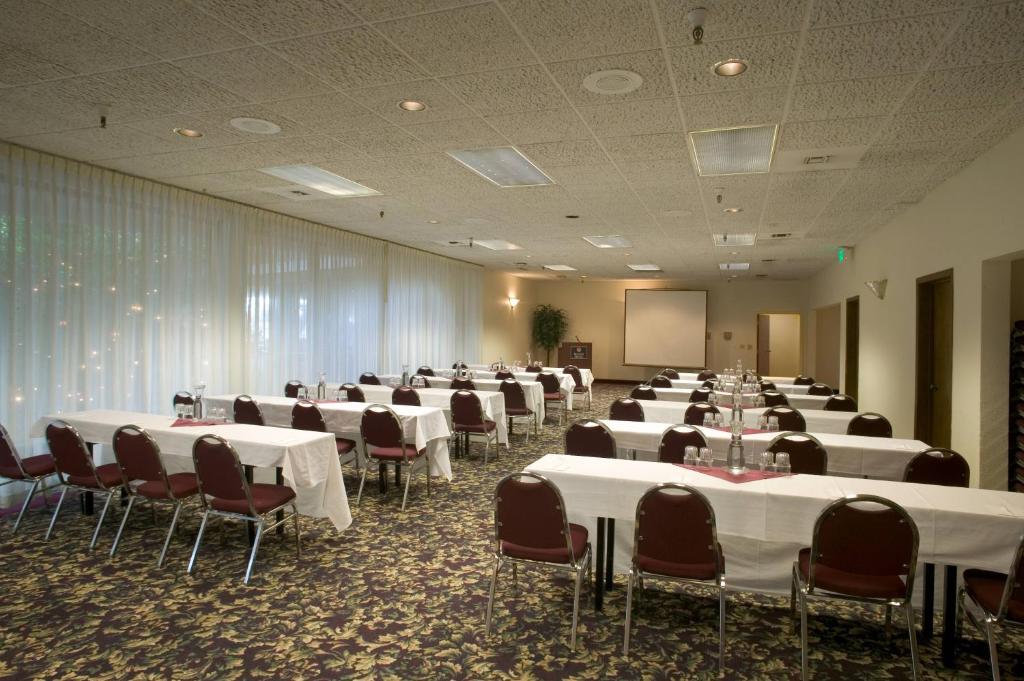 Red Lion Hotel Yakima Center 호텔 이미지 2