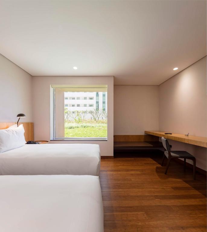 B Hotel Brasilia photo