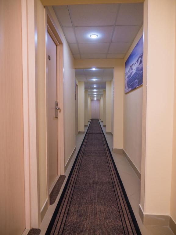 Murmansk Discovery - Hotel Smart photo