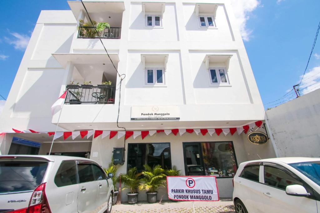 Manggolo Homestay Syariah — Hotel in Yogyakarta