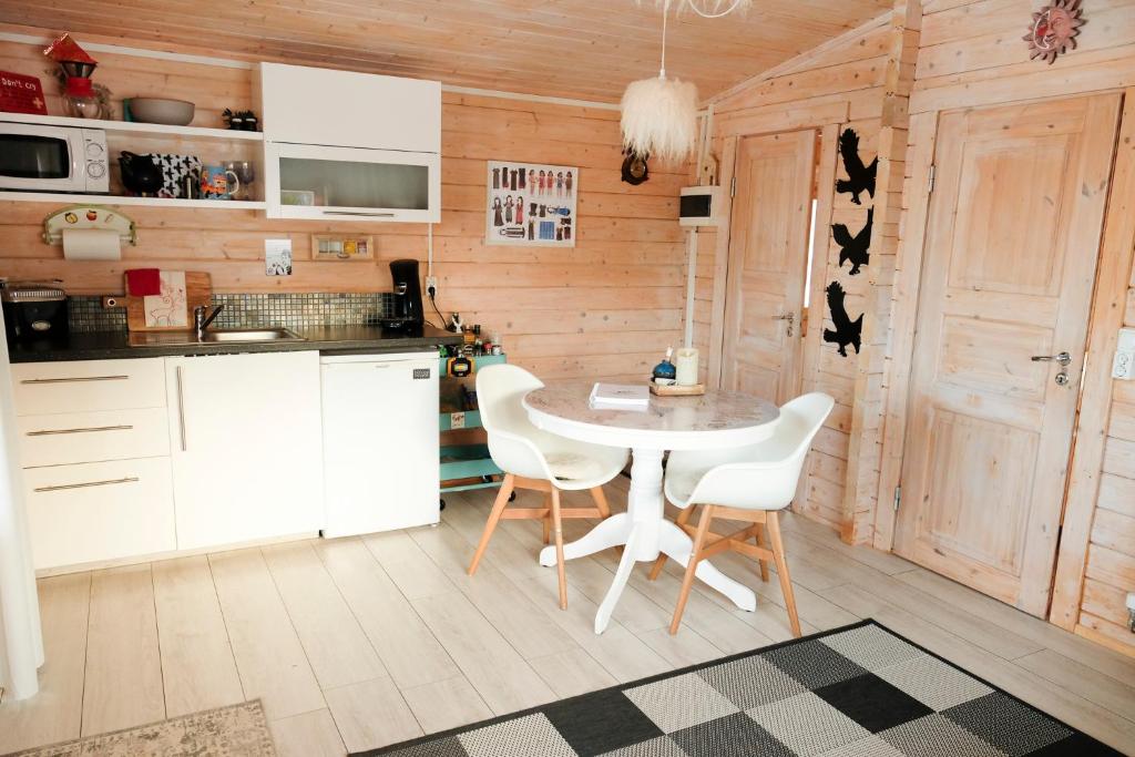 Kitchen, Kalda Lyngholt in Egilstadir