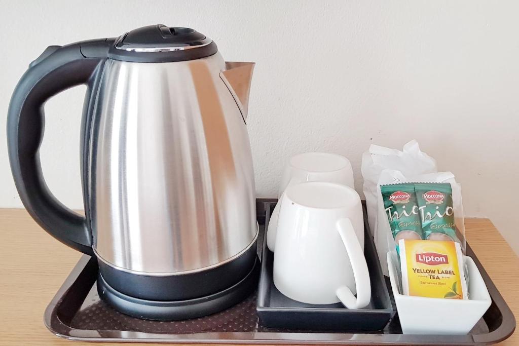 อาหารและเครื่องดื่ม