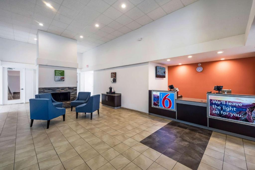 Motel 6-Irving, TX - Irving DFW Airport East photo