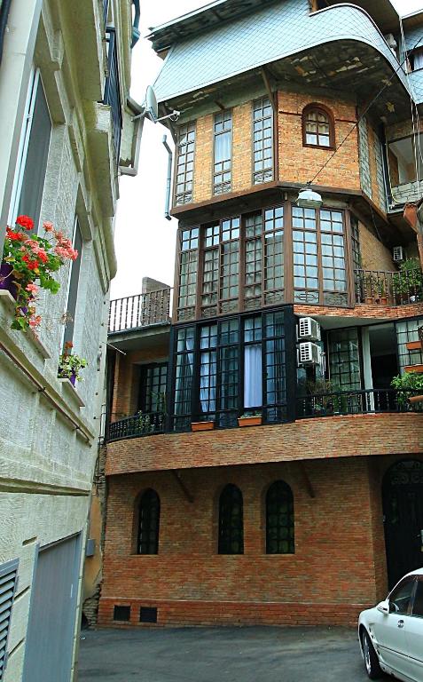 Babilina B&amp;B — Hotel in Tbilisi