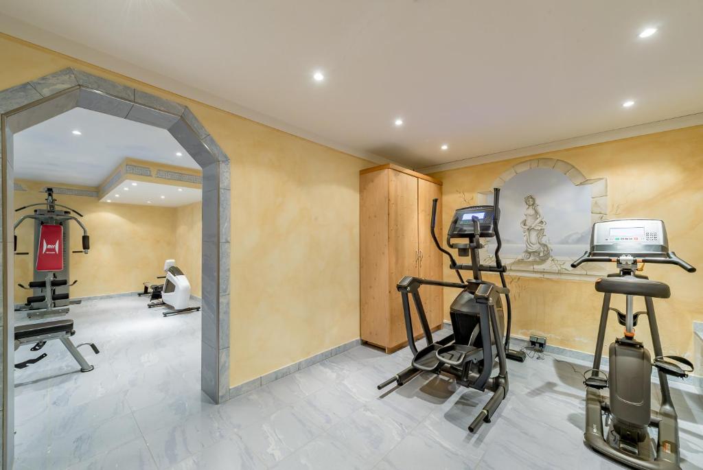 Fitness center