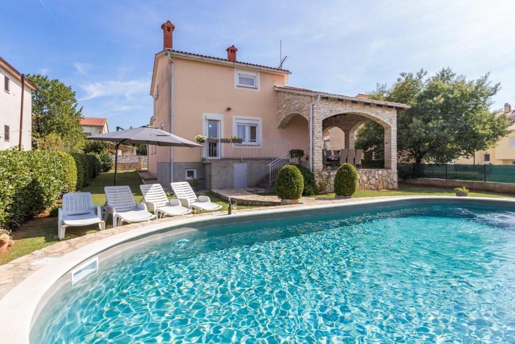 Villa Andric — Hotel in Pula