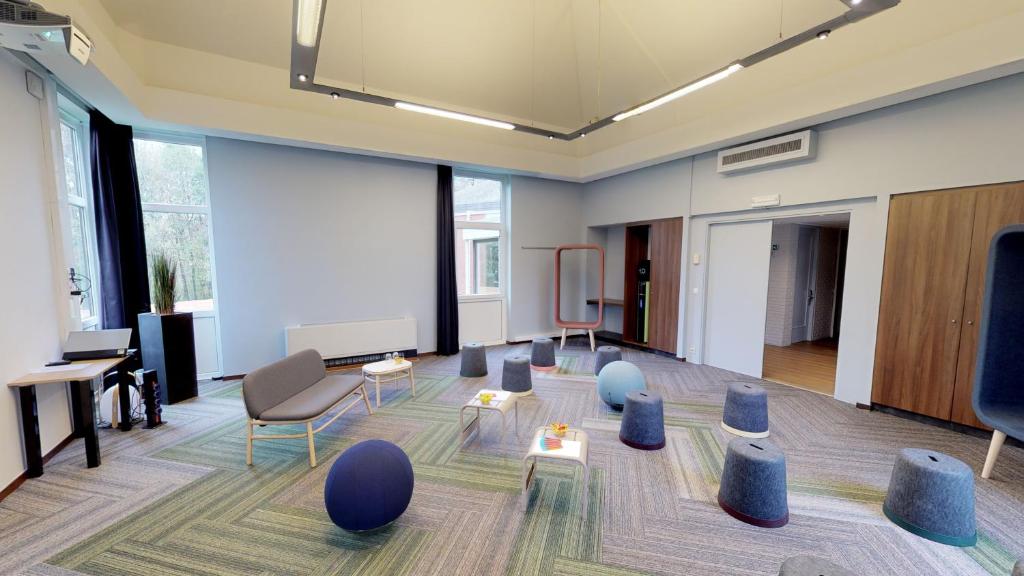 ibis Styles Meeting Center Louvain la Neuve 会議室