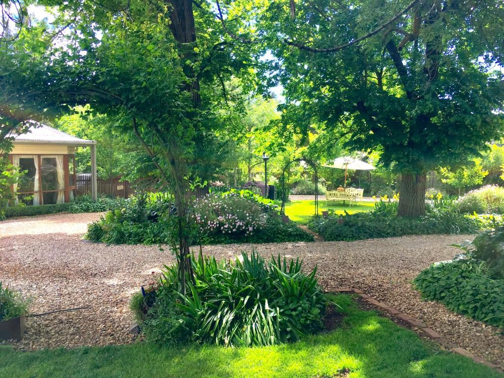 Bindley House B&B Cottage photo
