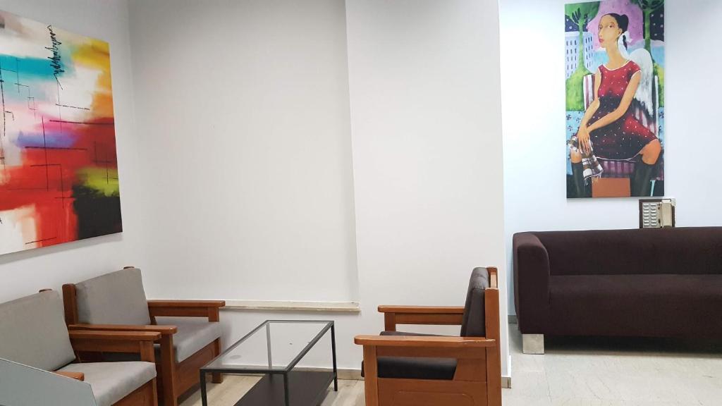 Palette Apartment Alice Blue - Athens Center, 3 BD, 2 BATH photo