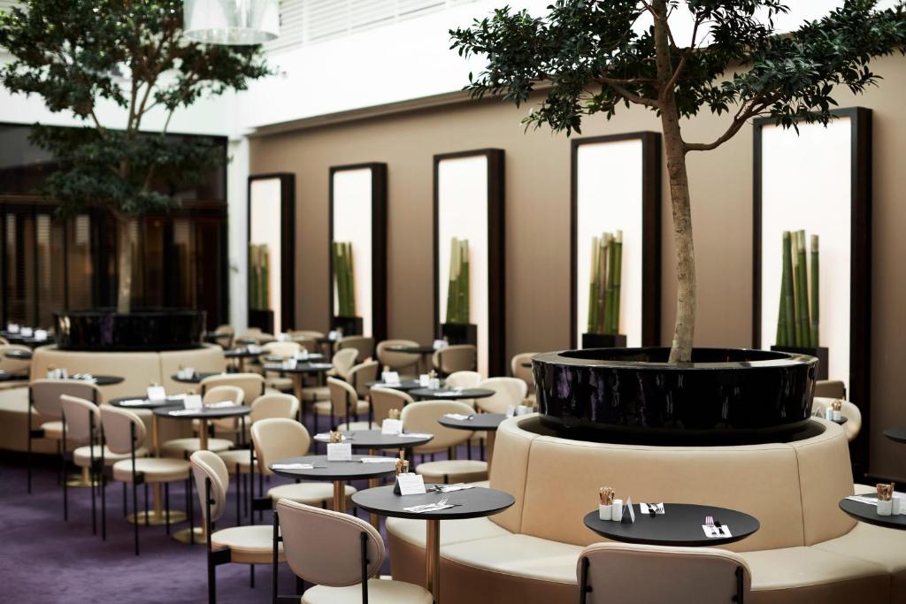 Imperial Hotel Photo 15