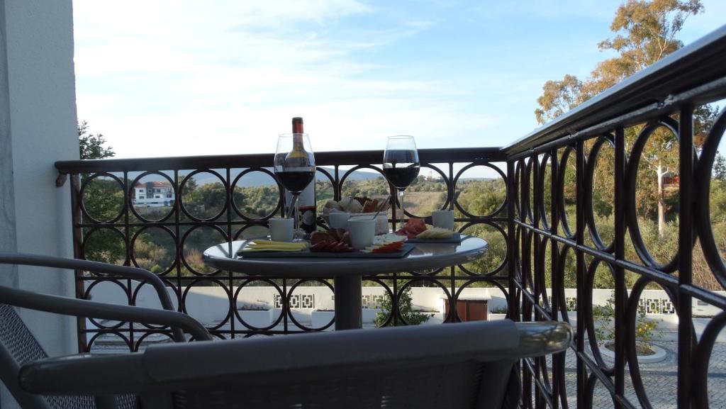 ホテルアイレス ダ セラ (Hotel Aires da Serra) バルコニー/テラス