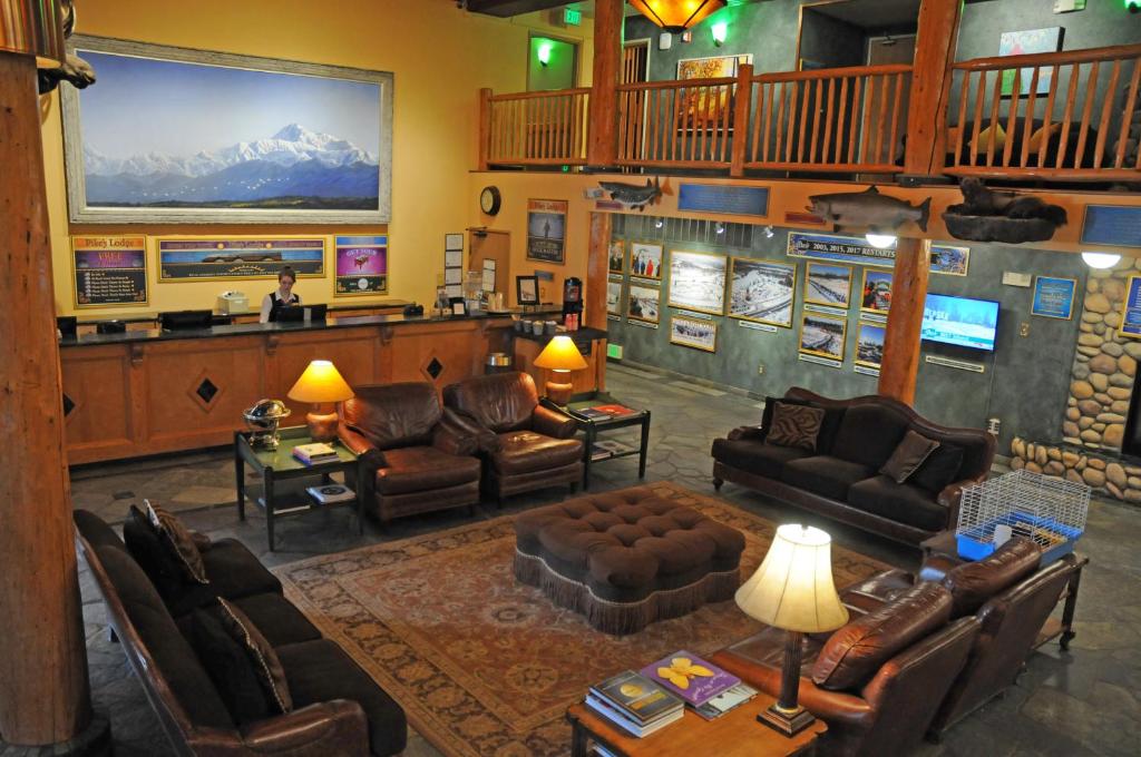 Lobby, Pike's Waterfront Lodge in Fairbanks (AK)