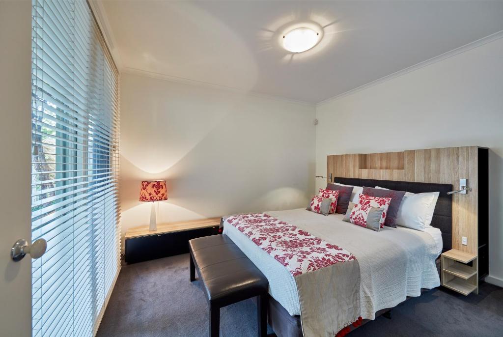 Mews Cottages photo