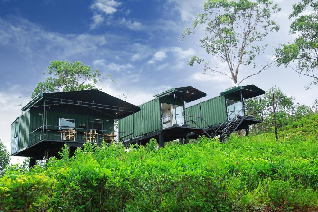 Box on clouds — Hotel in Ella