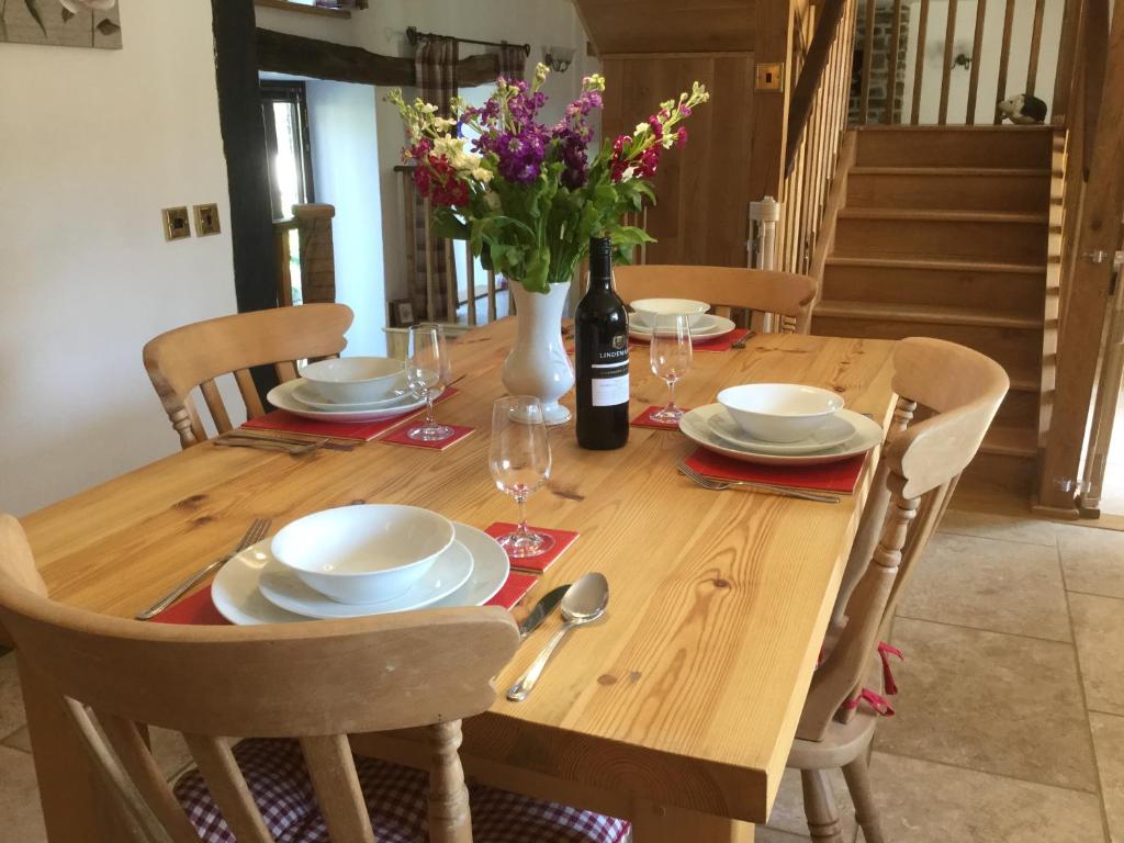 Webber Hill Farm Cottages photo 6