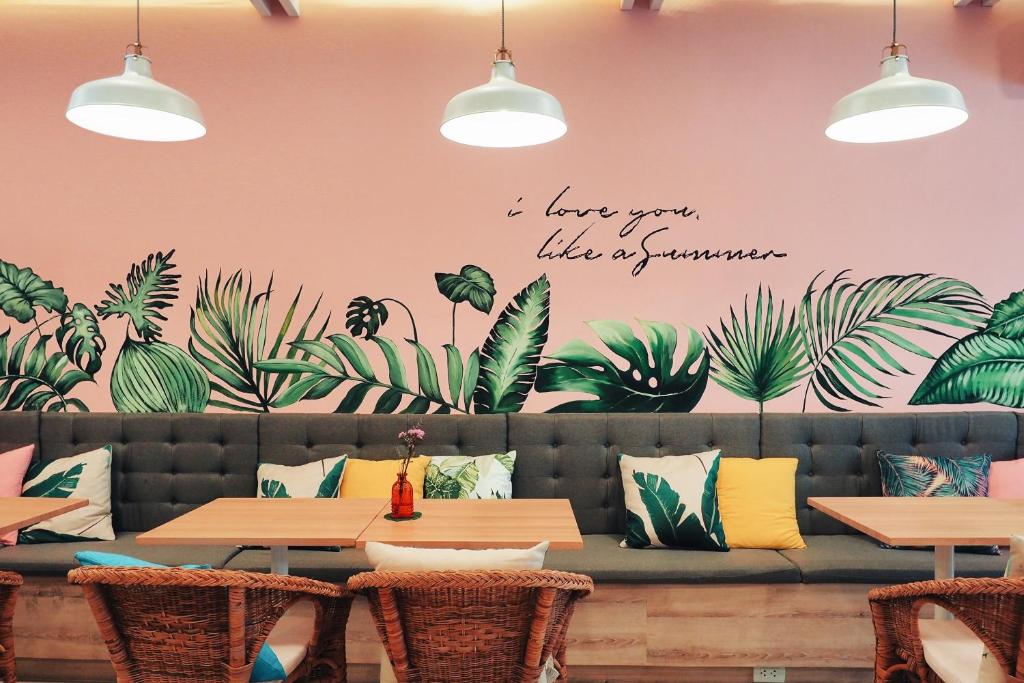 summer stay hotel sattahip photo