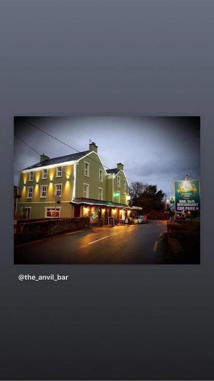 The Anvil Bar B&B photo