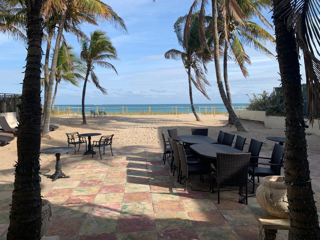 Facilities, Courtyard Villa Hotel in Fort Lauderdale (FL)