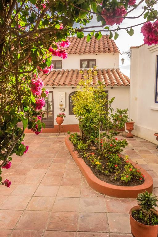 El Jardin De Su Merced B&B - 5