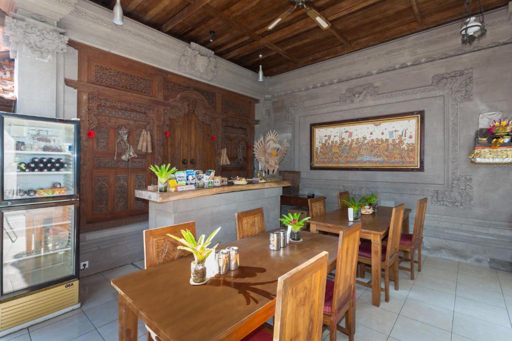 Bali Moon Guest House photo